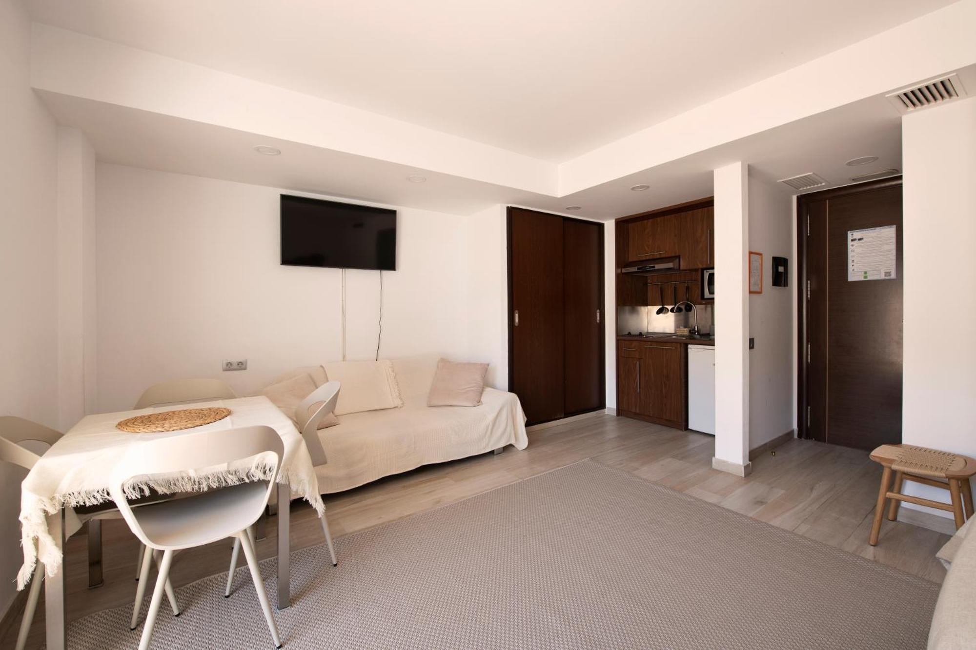 Aparthotel Centric Castelldefels Exteriér fotografie